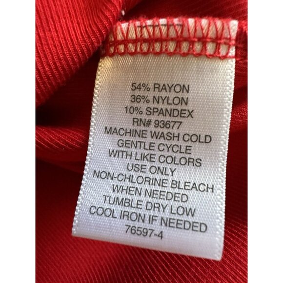 Women’s Liz Claiborne Sz Large Fire Red Fitted Top VNeck Workwear Casual Date - Picture 6 of 6